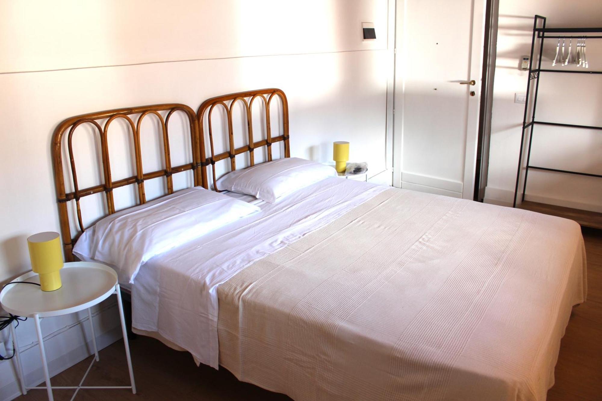 Terrasini 2000 Home Holidays Extérieur photo