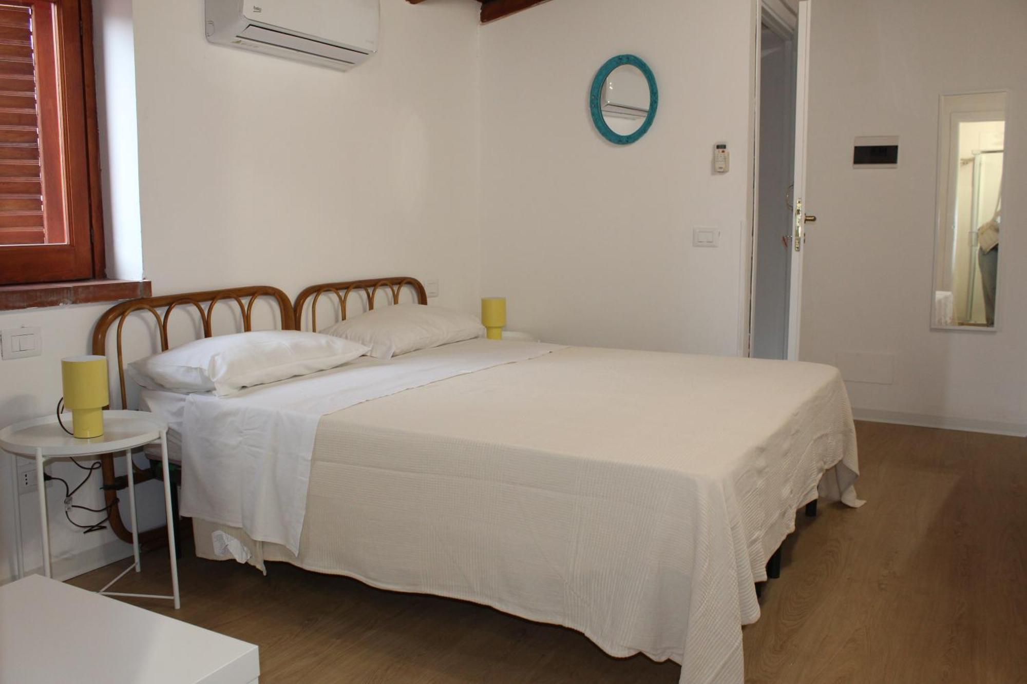 Terrasini 2000 Home Holidays Extérieur photo